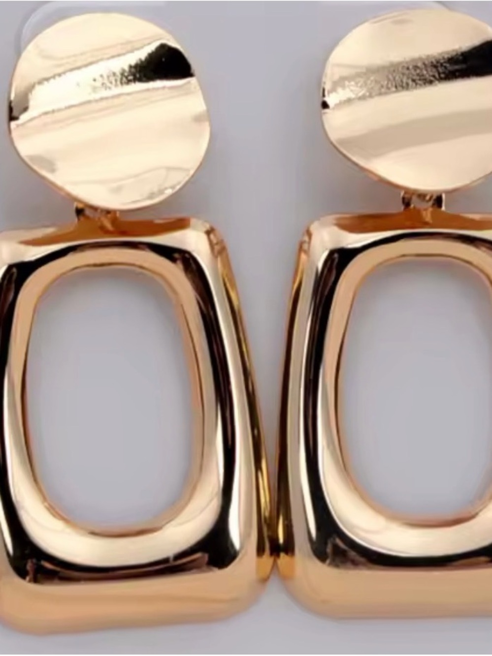 Elegant Gold Geometric Drop Earrings - Picture 2 of 2